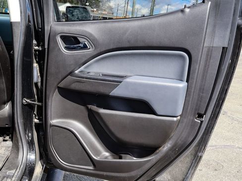 Used 2018 Chevrolet Colorado Z71 image 37