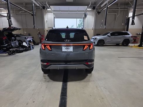 Used 2024 Hyundai Tucson Limited AWD/4WD image 6