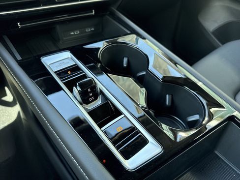 New 2026 Volkswagen Atlas SE image 24