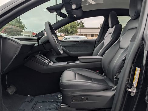 Used 2026 Tesla Model Y 2WD image 12