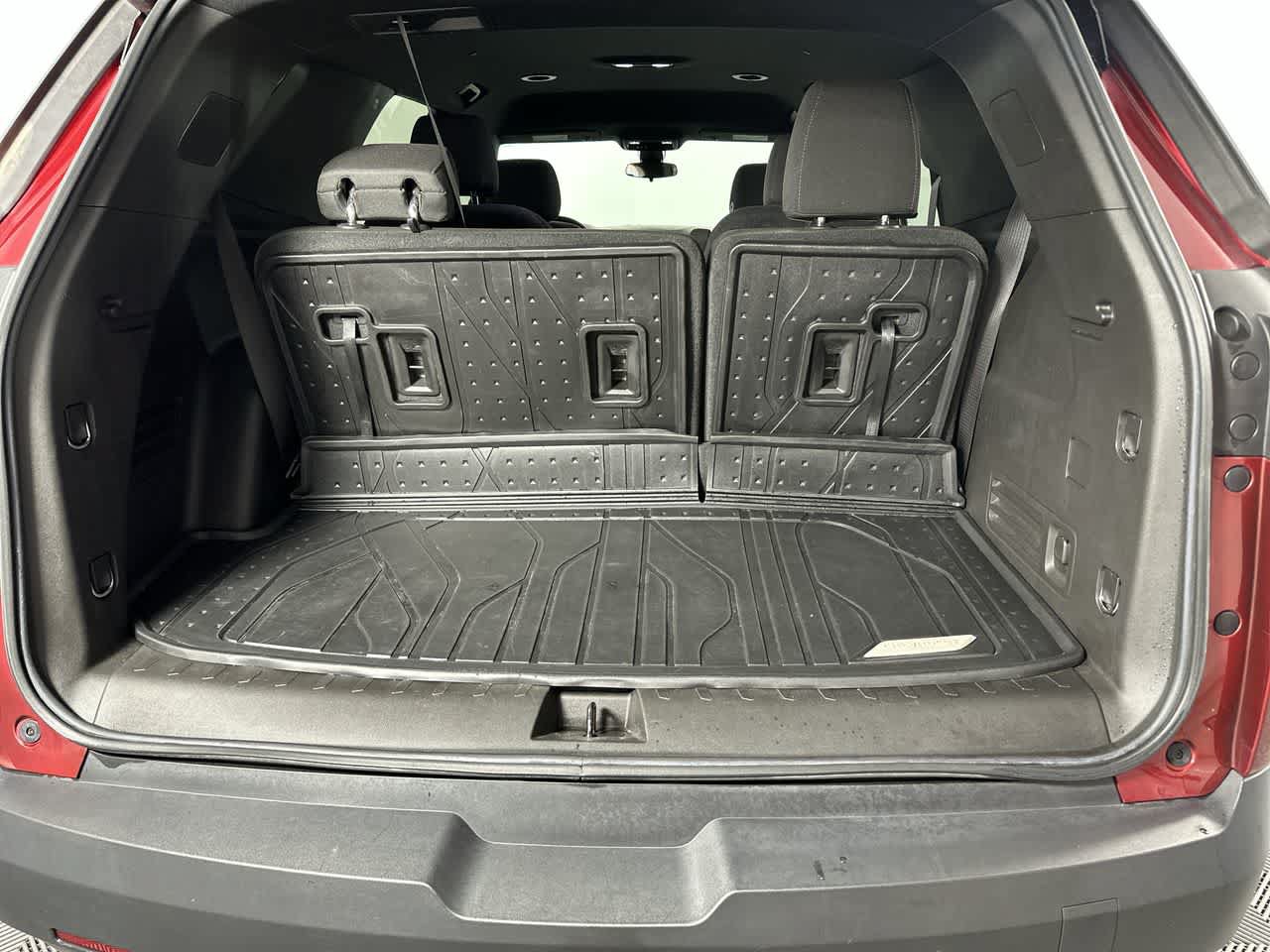 Used 2023 Chevrolet Traverse LT FWD image 24