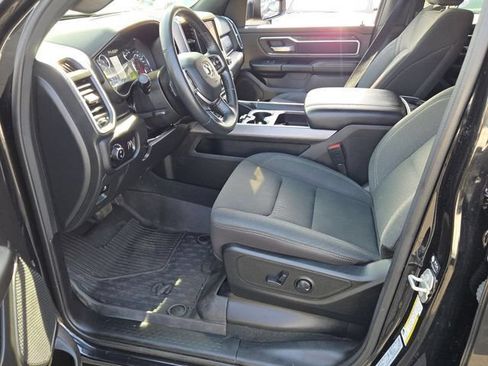 Used 2023 RAM 1500 Big Horn AWD/4WD image 30