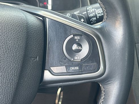 Used 2017 Honda Civic Sport image 25