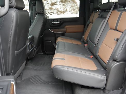 Used 2023 Chevrolet Silverado 2500 High Country w/ Technology Package image 26