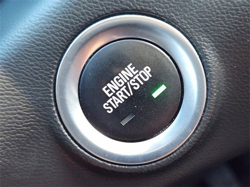 Used 2023 GMC Terrain SLT image 22