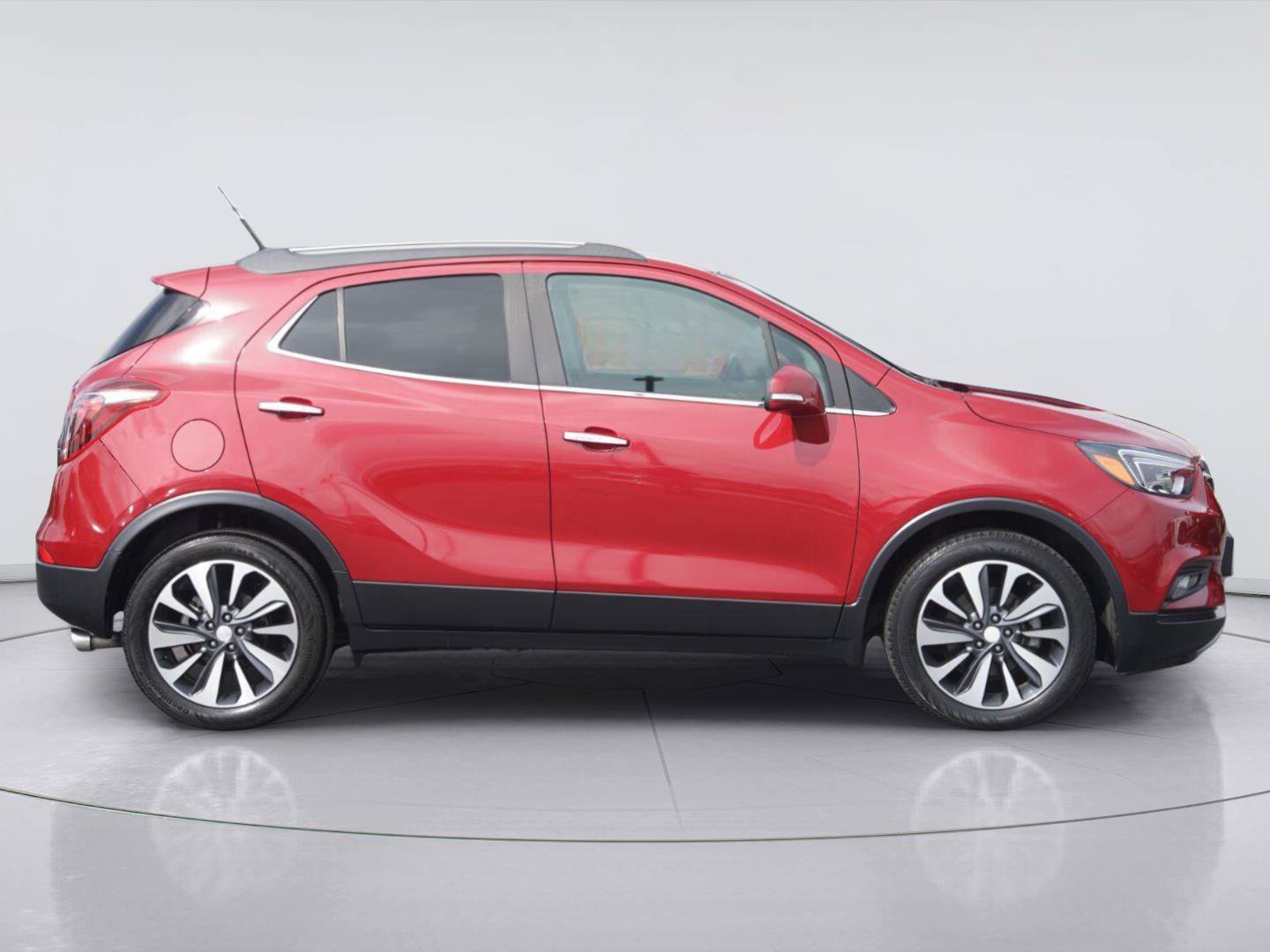 Used 2019 Buick Encore Essence FWD image 5