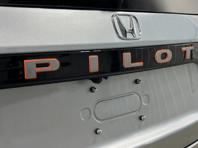 New 2026 Honda Pilot TrailSport image 7