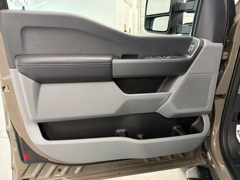New 2026 Ford F350 XLT w/ XLT Value Package AWD/4WD image 12