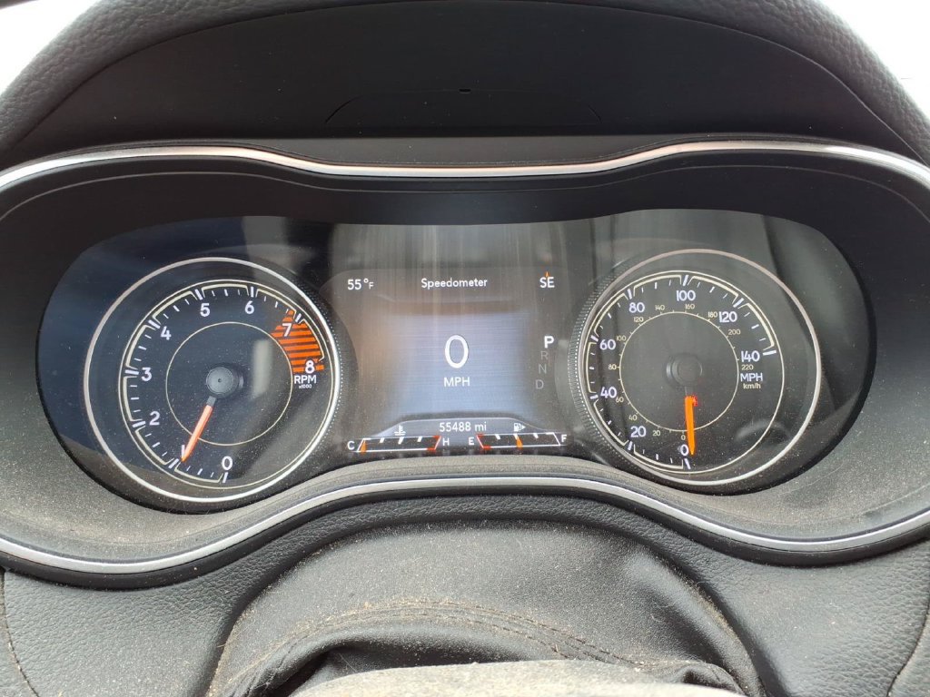 Used 2020 Jeep Cherokee Limited AWD/4WD image 12
