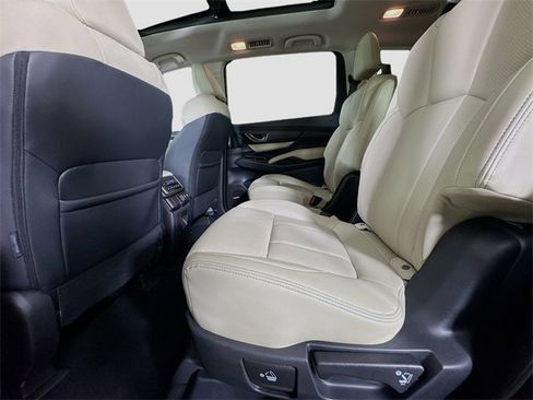 Used 2019 Subaru Ascent Limited image 27