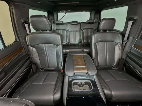 Used 2023 Jeep Grand Wagoneer 4WD image 13