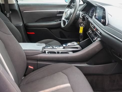 Used 2023 Hyundai Sonata SE FWD image 14