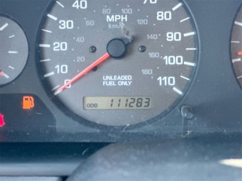 Used 2000 Nissan Xterra XE image 12