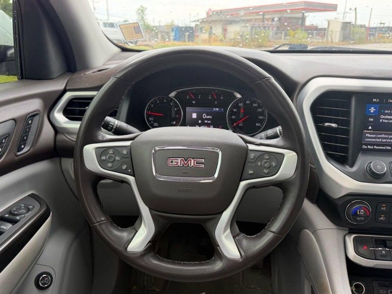 Used 2023 GMC Acadia SLT w/ Preferred Package AWD/4WD image 13