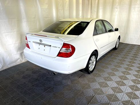Used 2003 Toyota Camry XLE image 6