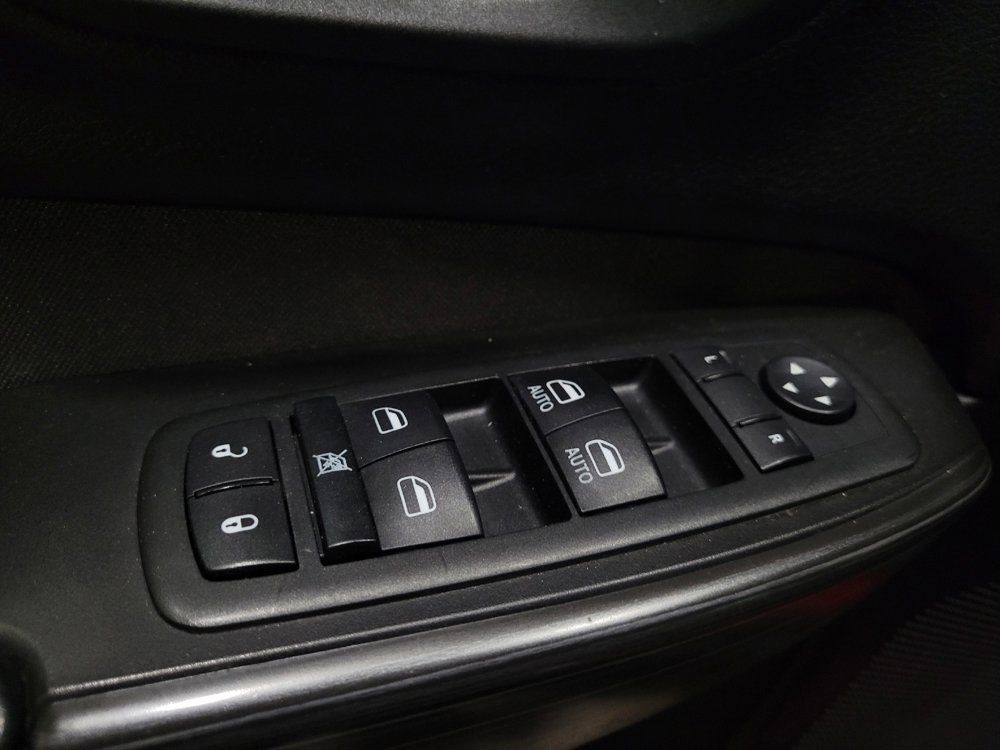 Used 2014 Jeep Cherokee Latitude AWD/4WD image 27