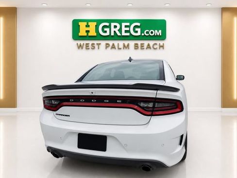 Used 2023 Dodge Charger Scat Pack w/ Daytona Edition Group RWD image 8