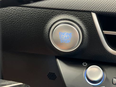 New 2025 Hyundai Sonata Limited image 22