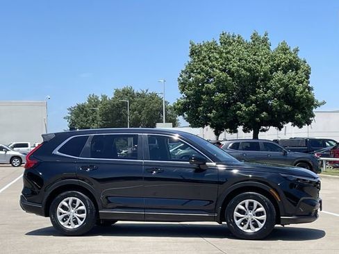 Certified 2025 Honda CR-V LX image 3