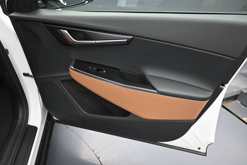 New 2026 Kia EV6 Wind RWD image 35