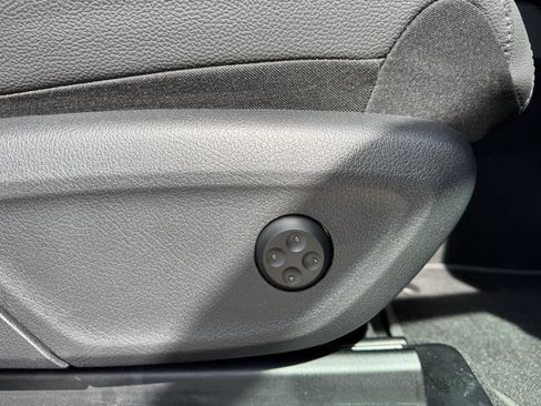 Certified 2026 Mercedes-Benz GLE 350 GLE 350 image 33