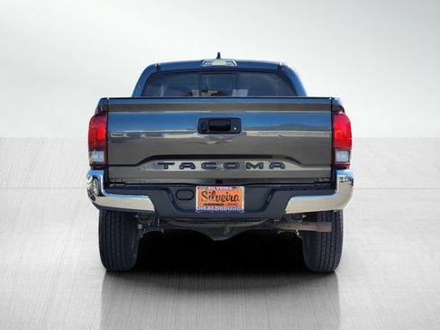 Used 2023 Toyota Tacoma SR5 RWD image 5