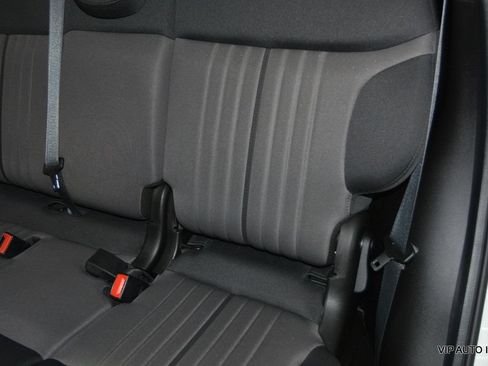 Used 2015 FIAT 500L Trekking FWD image 25