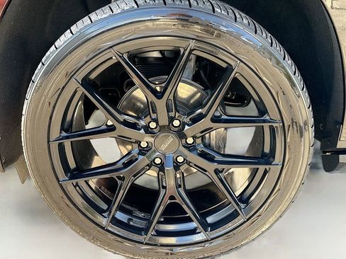 Used 2021 Cadillac Escalade Sport w/ Driver Assist Tech Package image 44