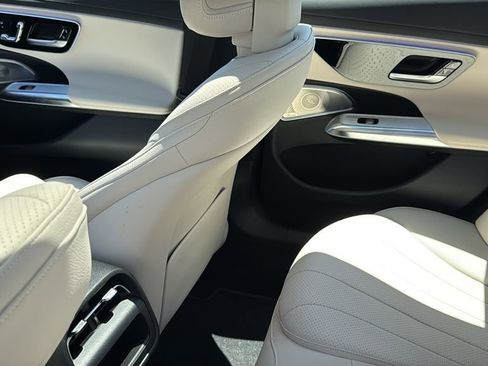 Certified 2024 Mercedes-Benz E 350 4MATIC Sedan image 37