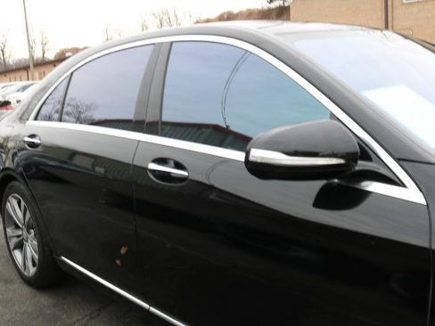 Used 2016 Mercedes-Benz S 550 Sedan image 8