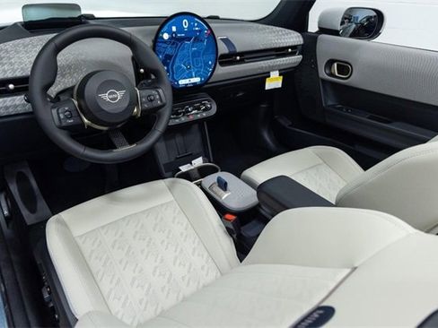 New 2025 MINI Cooper S image 18