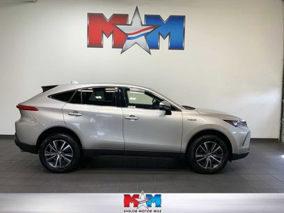 Used 2021 Toyota Venza LE