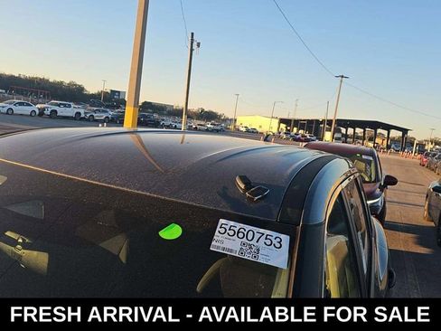 Used 2023 Nissan Rogue S image 15