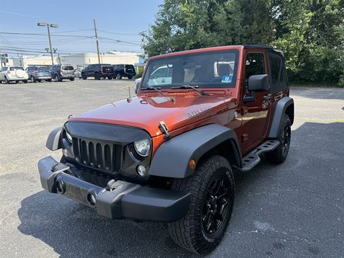 Used 2014 Jeep Wrangler Sport AWD/4WD image 3