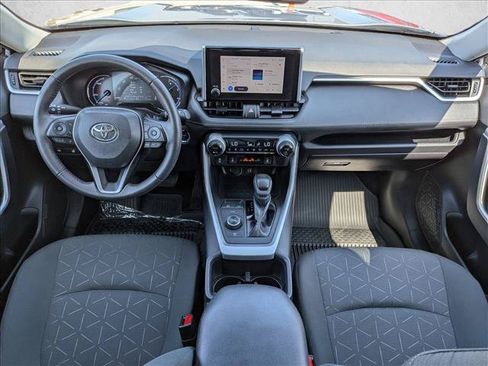 Certified 2024 Toyota RAV4 XLE w/ Convenience Package AWD/4WD image 18