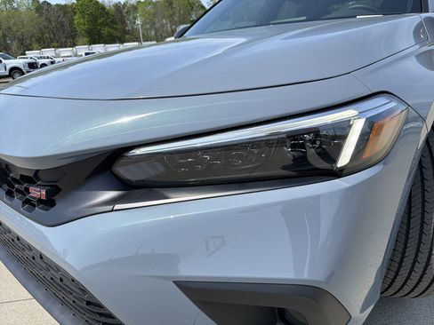 Used 2024 Honda Civic Si image 2