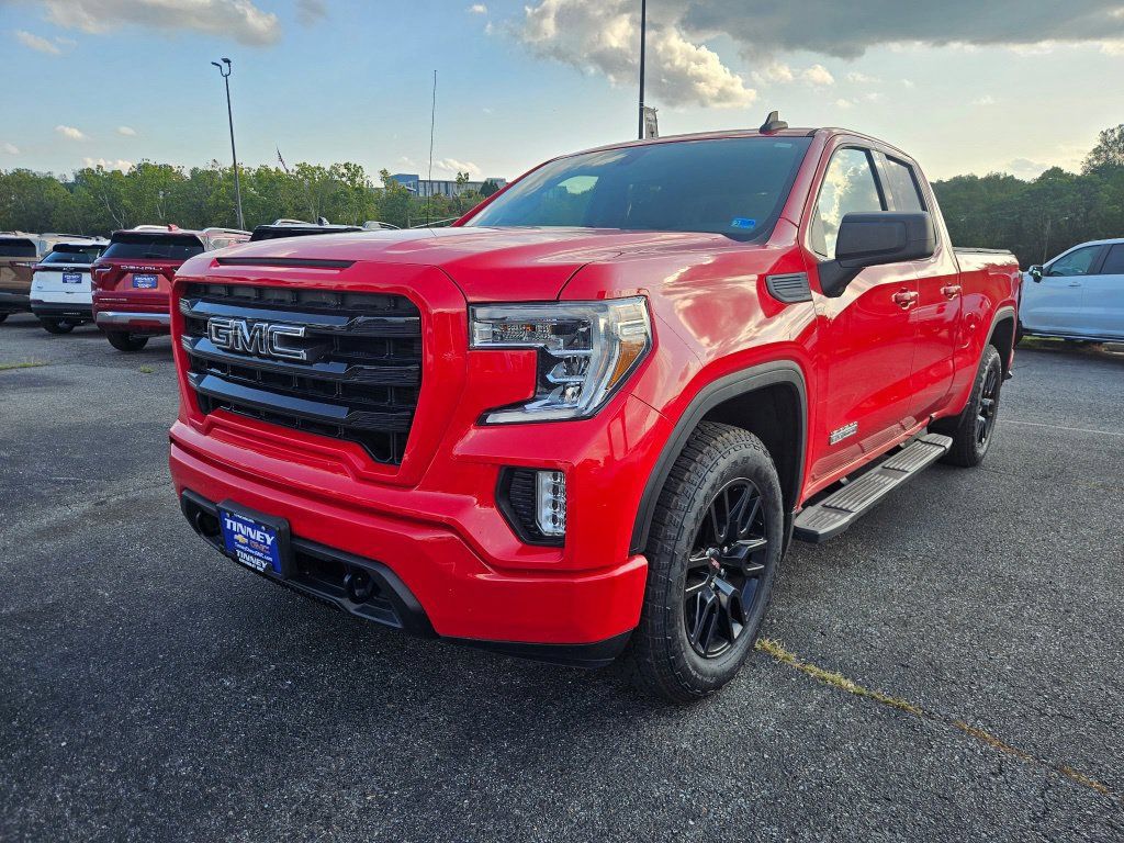 Used 2020 GMC Sierra 1500 Elevation w/ Elevation Value Package AWD/4WD image 3