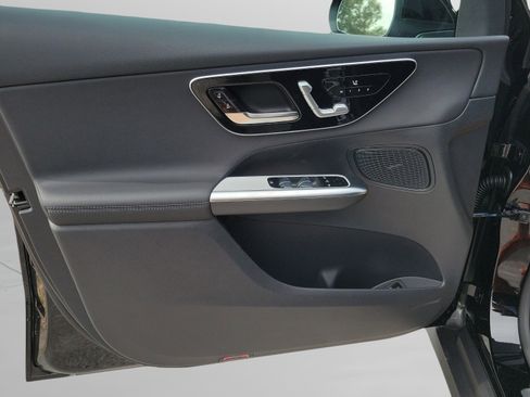 Certified 2026 Mercedes-Benz GLC 300 image 17
