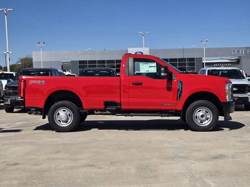 New 2026 Ford F350 XL w/ FX4 Off-Road Package AWD/4WD image 7