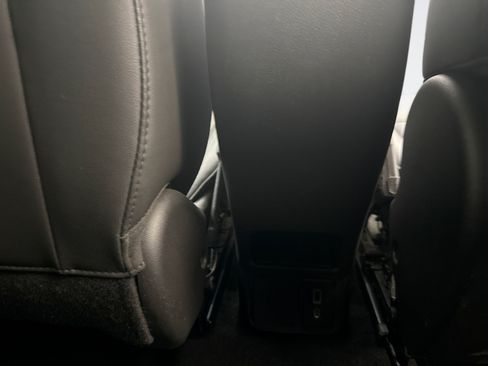 Used 2024 Buick Encore GX Sport Touring w/ Comfort Package FWD image 19