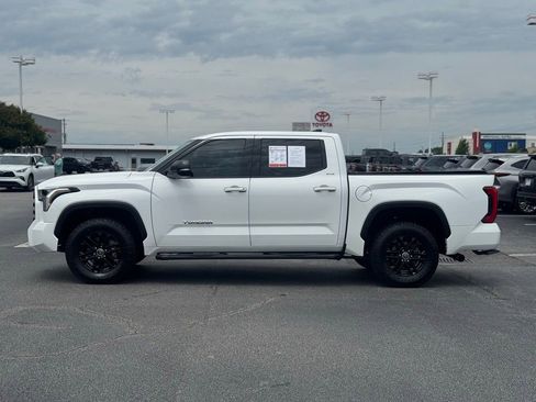 Used 2023 Toyota Tundra SR5 w/ SR5 Premium Package AWD/4WD image 8