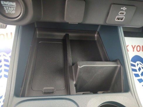 New 2025 Ford Maverick XLT w/ XLT Luxury Package image 30