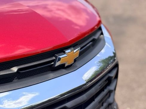 Used 2021 Chevrolet TrailBlazer LS FWD image 25