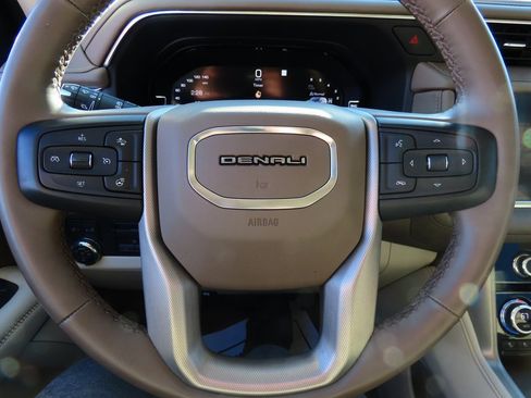 Used 2023 GMC Yukon Denali w/ Max Trailering Package image 35