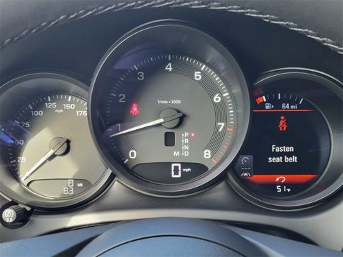 Certified 2025 Porsche Macan Base image 24