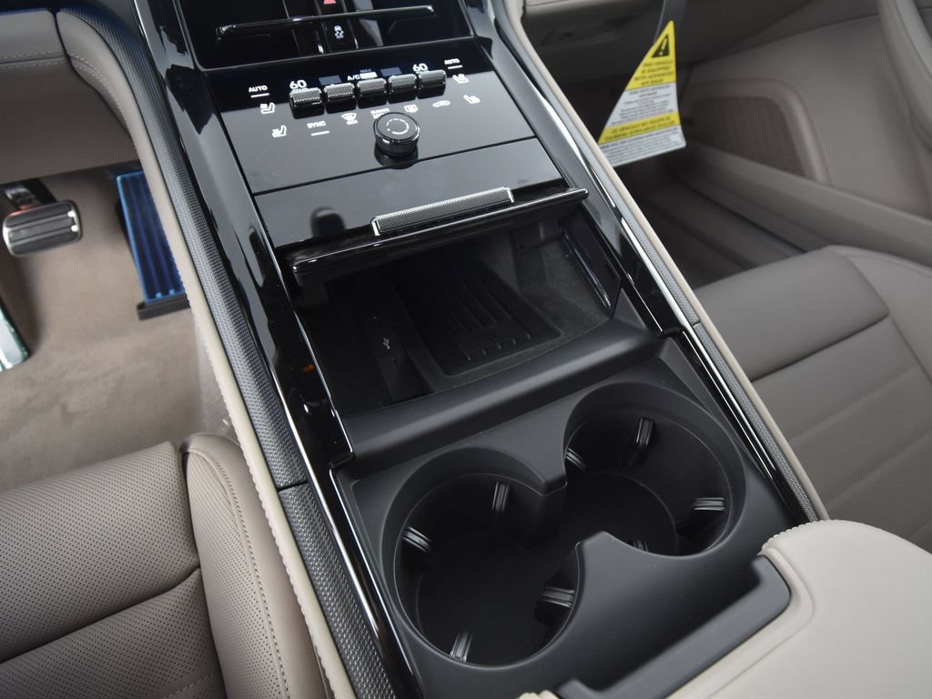 New 2025 Porsche Panamera 4 AWD/4WD image 20