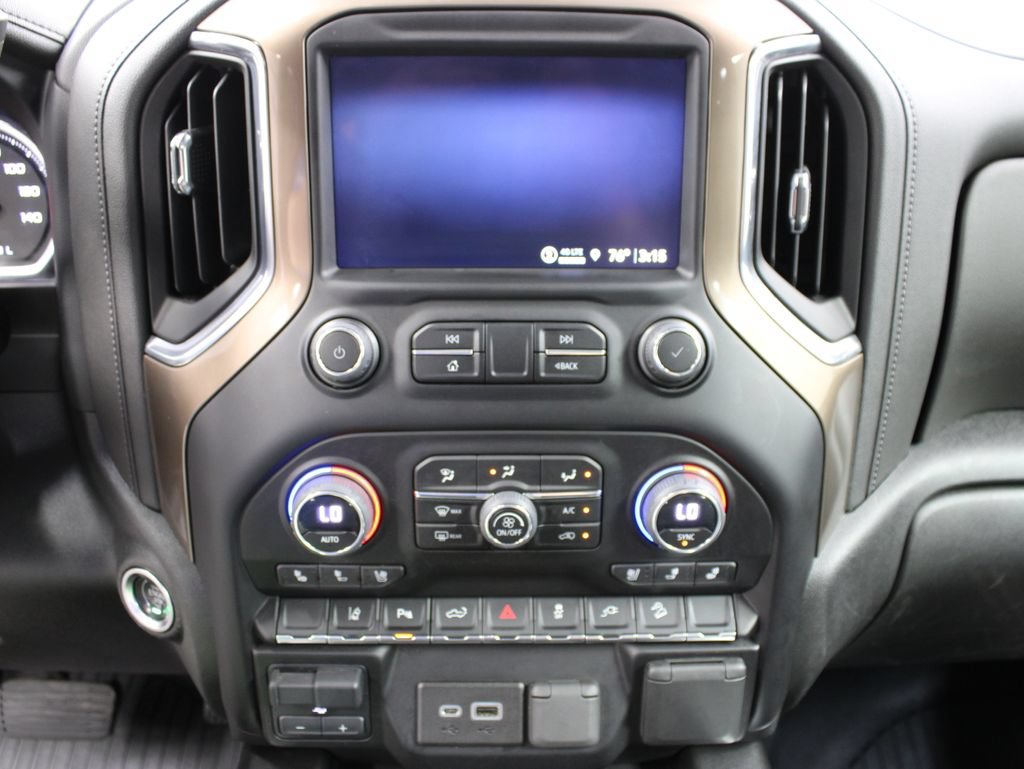 Used 2023 Chevrolet Silverado 3500 High Country w/ Technology Package AWD/4WD image 20
