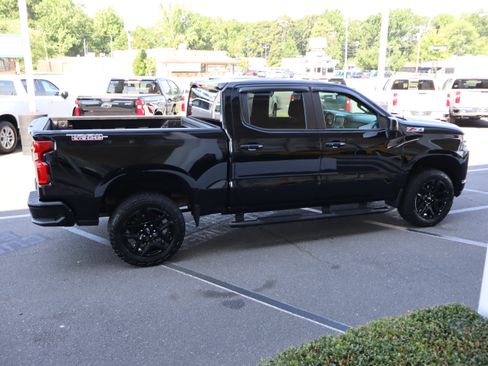 Used 2021 Chevrolet Silverado 1500 LT Trail Boss w/ Bed Protection Package AWD/4WD image 11
