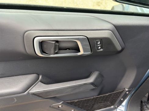 New 2025 Ford Bronco Outer Banks w/ Black Appearance Package image 13