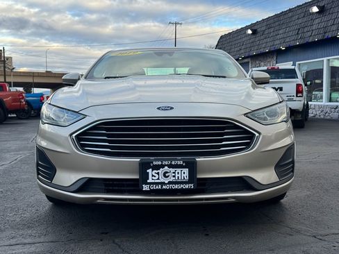 Used 2019 Ford Fusion SE image 3